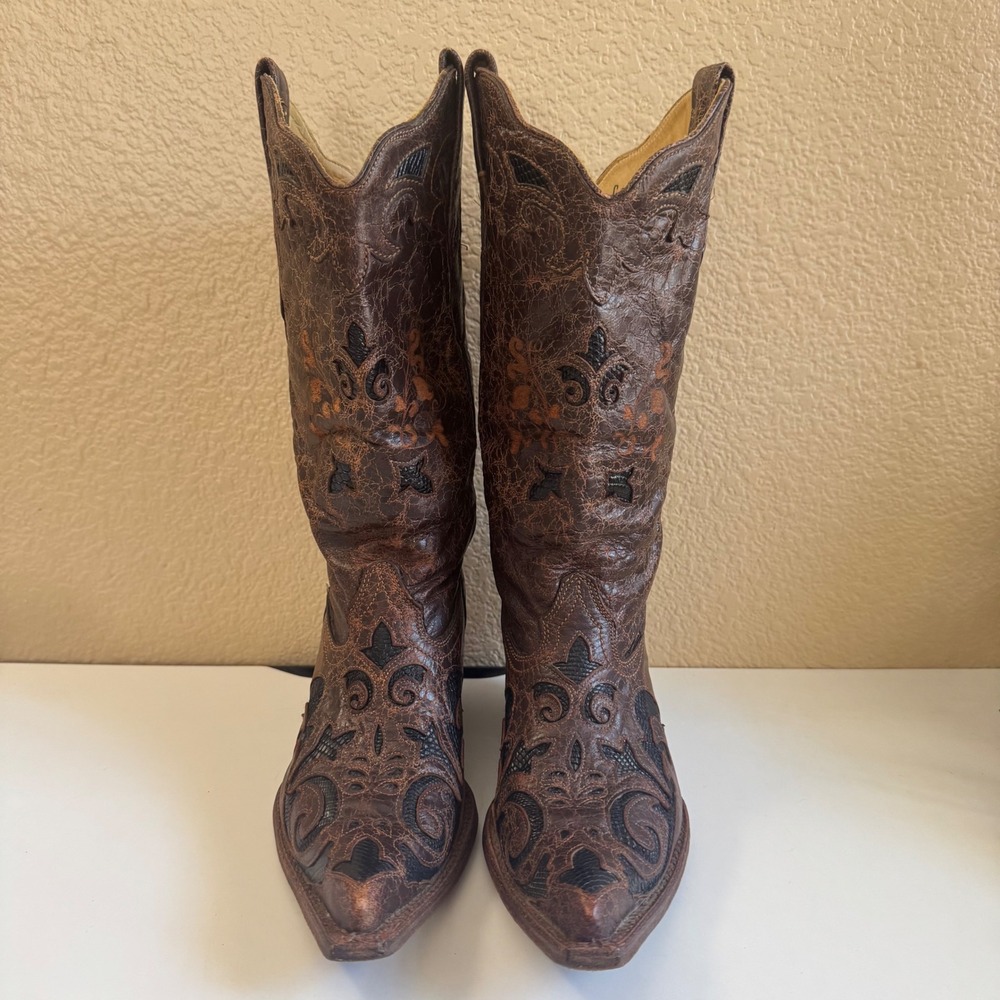 Corral Brown Distress Leather Filigree Western Boots Snip Toe 8M Genuine Lizard